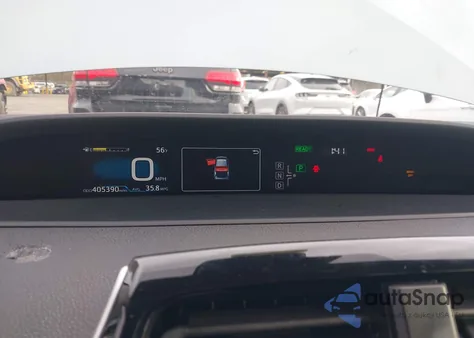 2016 Toyota Prius Three Touring z USA, uszkodzony, nr VIN JTDKARFU8G3007209